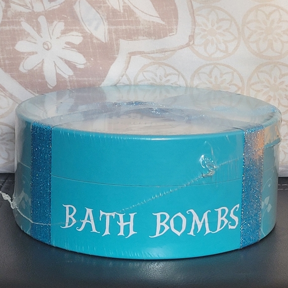 Aofmee Bath Bombs Gift Box - Picture 3 of 4
